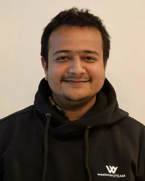 CTO(最高技術責任者) Dipesh Dulal