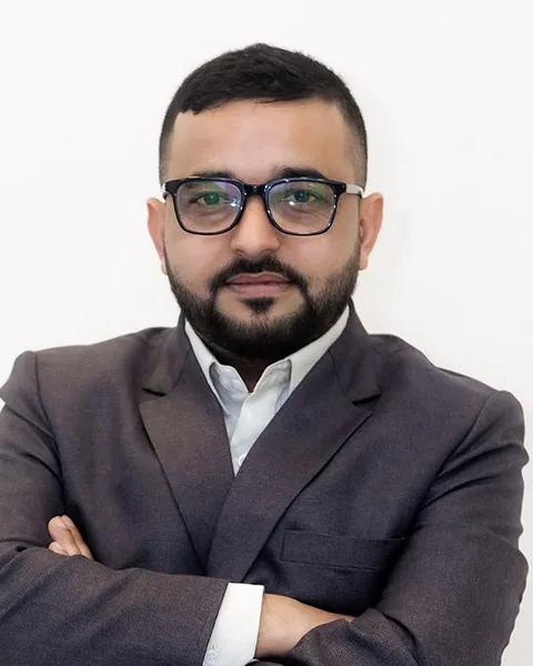 ネパール支店代表 兼 COO Prakash Devkota